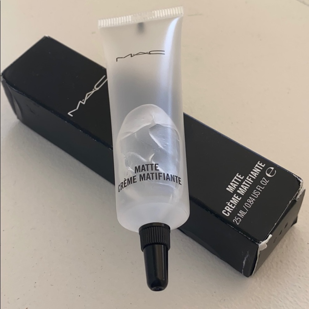 MAC Matte Creme Matifiante